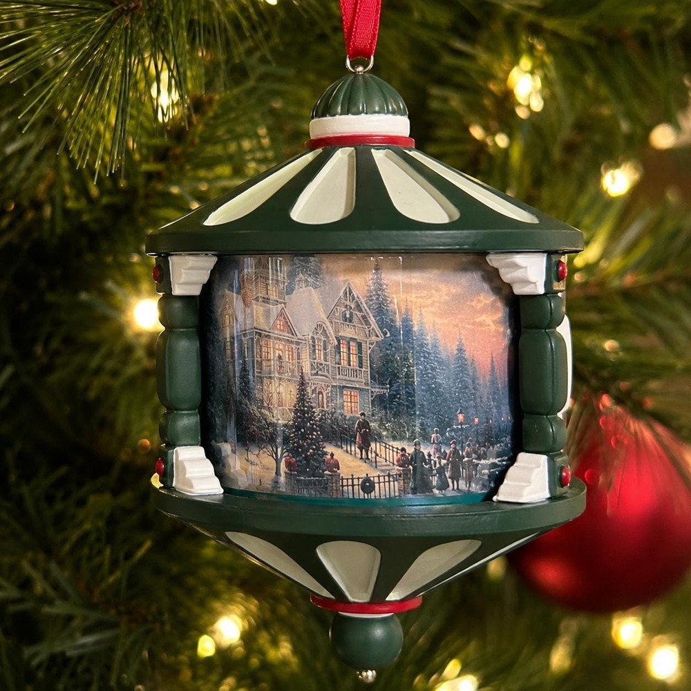 Moving Rotating Ornament VTG '04 Hallmark Thomas Kinkade Victorian Christmas